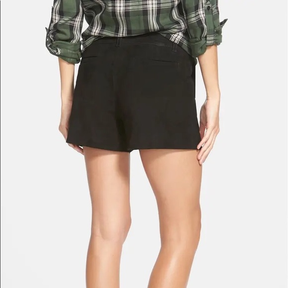 🏴 Halogen genuine suede leather shorts - Picture 2 of 12